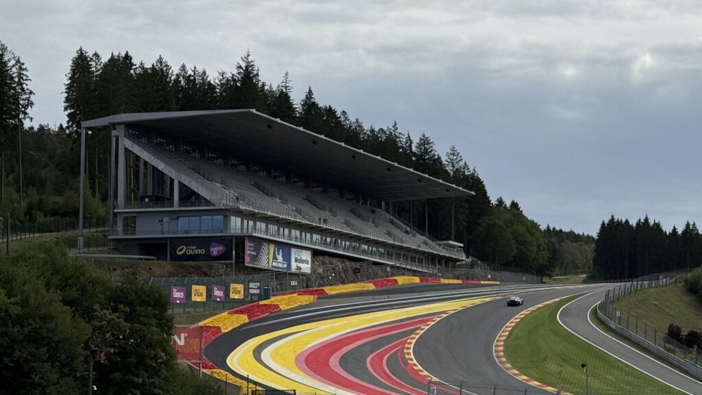 Le Raidillon et la tribune de Spa-Francorchamps
